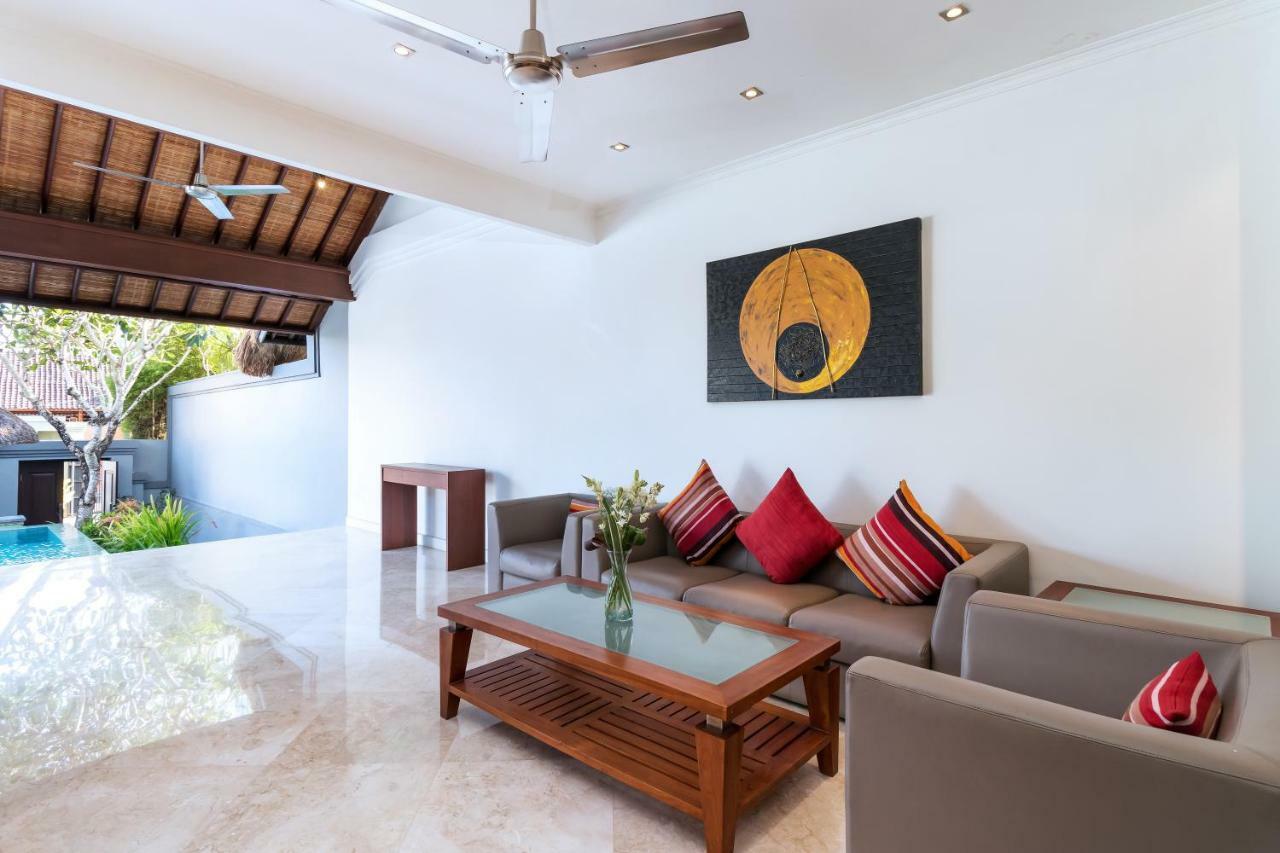 Villa Lalang Temu Jimbaran  Exterior photo